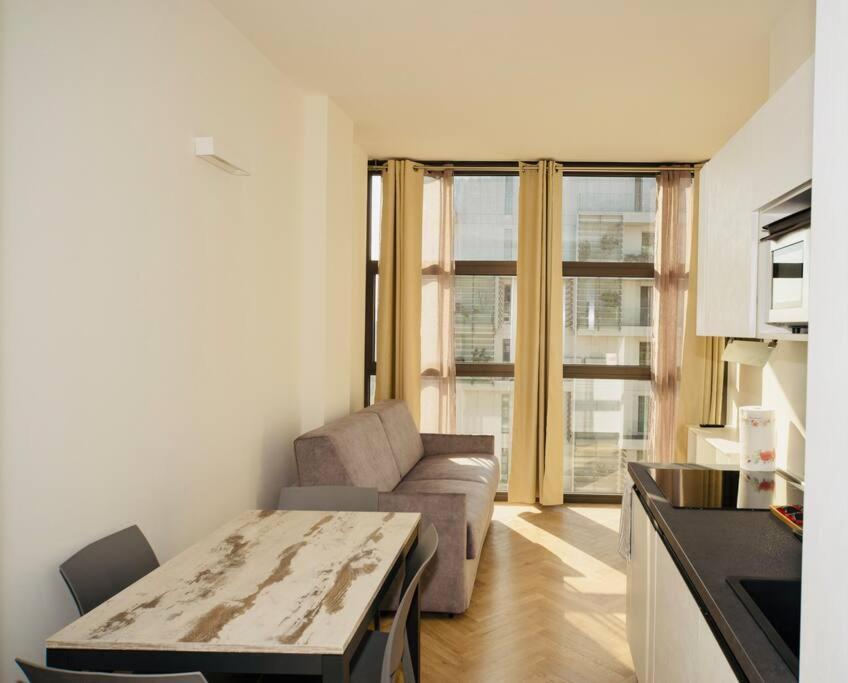Sky View - Porta Nuova - Appartamento 4 Milano Eksteriør billede